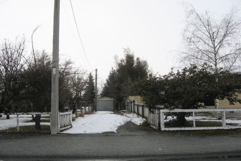 Photo of property in 15 Hallewell Road, Twizel, 7901