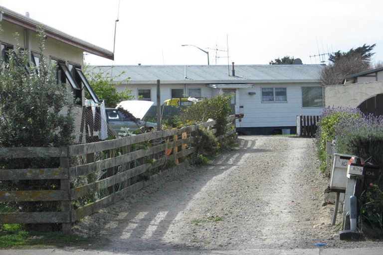 Photo of property in 108 Hinau Street, Castlecliff, Whanganui, 4501