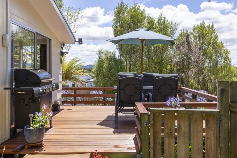 Photo of property in 209 Tauhara Road, Tauhara, Taupo, 3330