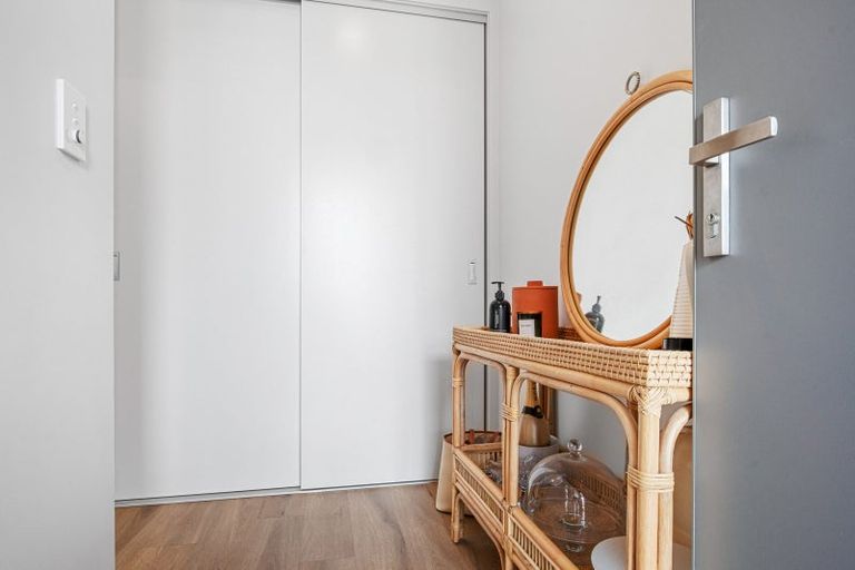 Photo of property in 6/3 Genevieve Lane, Hobsonville, Auckland, 0616