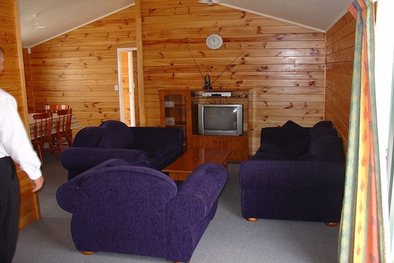 Photo of property in 44 Airfield Road, Takanini, 2112