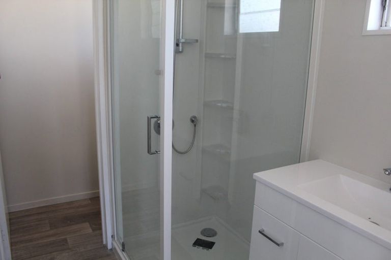 Photo of property in 5 Sutherland Crescent, Westbrook, Palmerston North, 4412