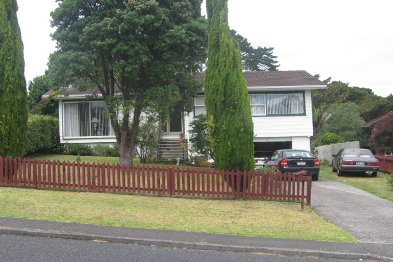 Photo of property in 38 Powrie Street, Glenfield, Auckland, 0629
