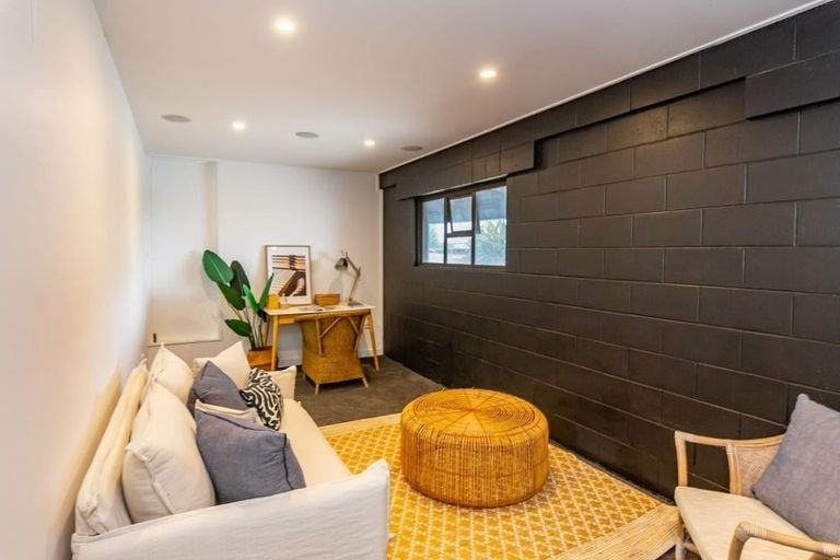 Photo of property in 10 Millhill Lane, Huntsbury, Christchurch, 8022