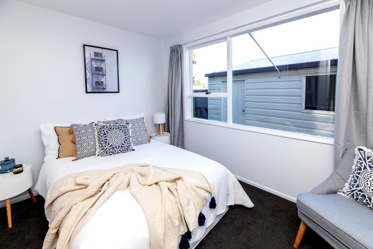 Photo of property in 8 Cornet Lane, Aranui, Christchurch, 8061