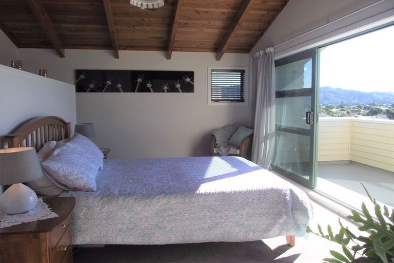 Photo of property in 30 Reo Crescent, Waihi Beach, 3611