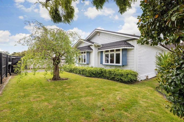 Photo of property in 21a Shamrock Street, Takaro, Palmerston North, 4412