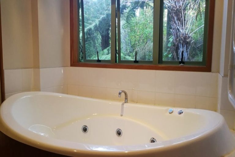 Photo of property in 27a Welland Place, Hillcrest, Auckland, 0627
