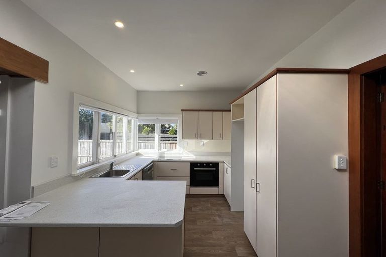 Photo of property in 138 Totara Street, Riccarton, Christchurch, 8041