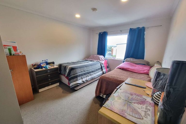 Photo of property in 11/2 Swan Hill Drive, Glen Eden, Auckland, 0602