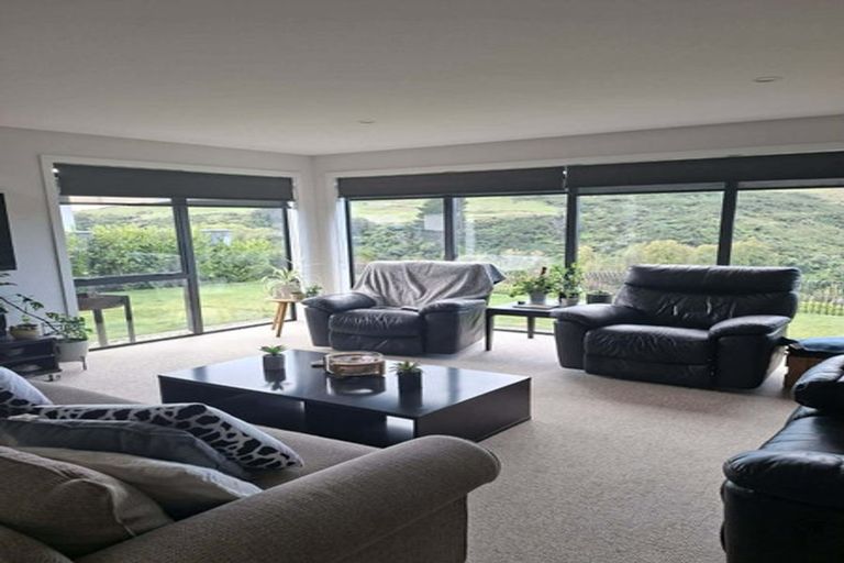 Photo of property in 12 Hill Tops Way, Stoke, Nelson, 7011