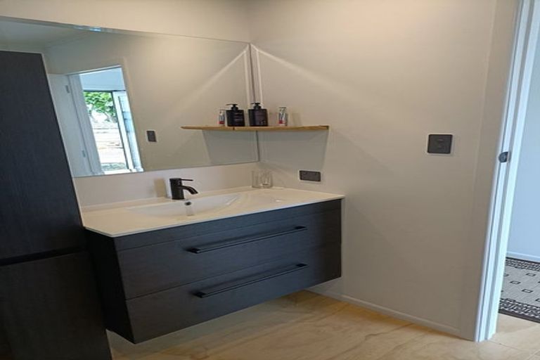 Photo of property in 11b Catherine Crescent, Whitianga, 3510