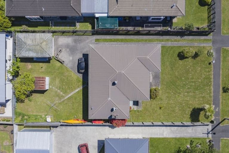 Photo of property in 24 Oxford Street, Fairfield, Hamilton, 3214