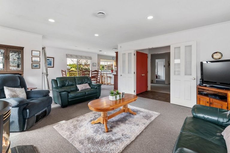 Photo of property in 23 Carter Drive, Pomare, Rotorua, 3015