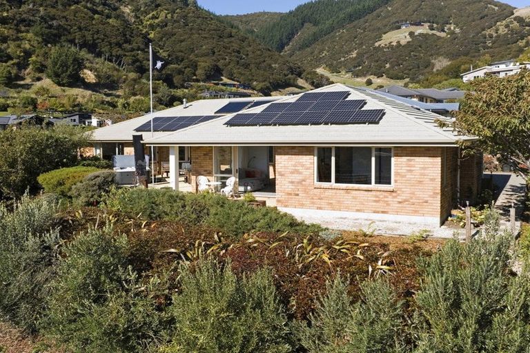 Photo of property in 7 Springlea Heights, Atawhai, Nelson, 7010