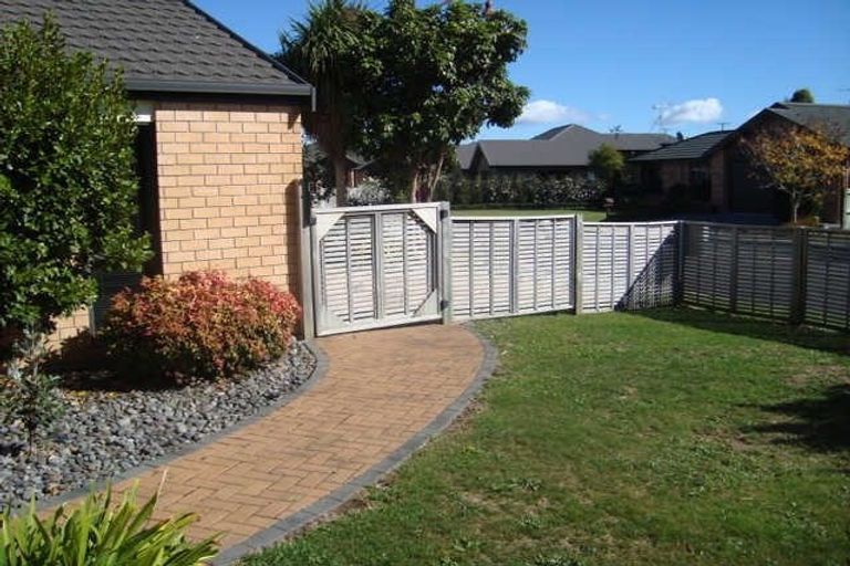 Photo of property in 7 Callum Court, Rototuna, Hamilton, 3210