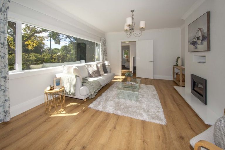 Photo of property in 241 Weston Road, St Albans, Christchurch, 8052