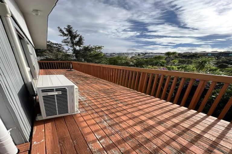 Photo of property in 1/17 Glenvar Road, Torbay, Auckland, 0630