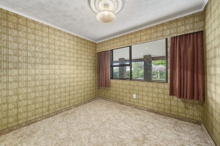 Photo of property in 38 Kanawa Street, Waikanae, 5036