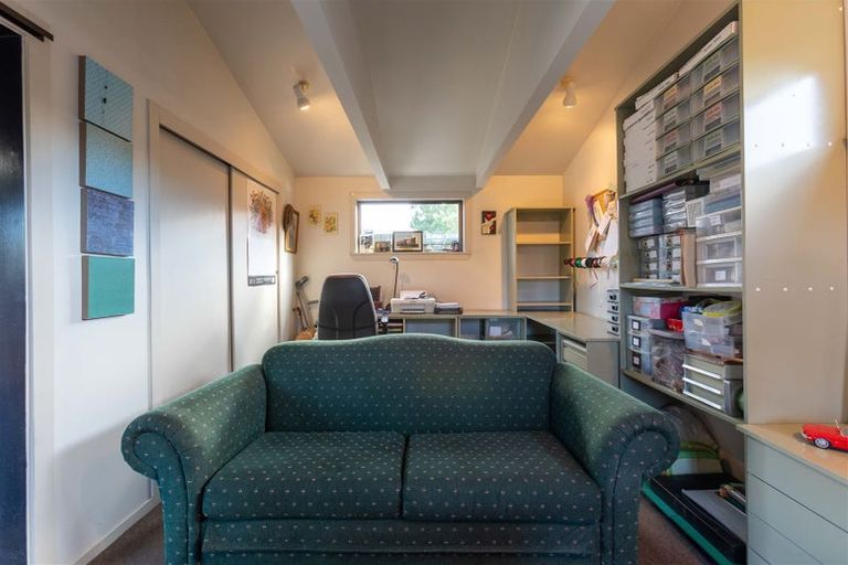 Photo of property in 5 Flaxwood Lane, Waltham, Christchurch, 8023