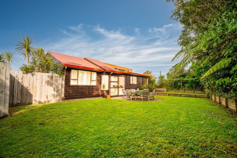 Photo of property in 65 Rangoon Street, Khandallah, Wellington, 6035