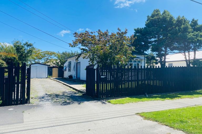 Photo of property in 79 Mackworth Street, Woolston, Christchurch, 8062