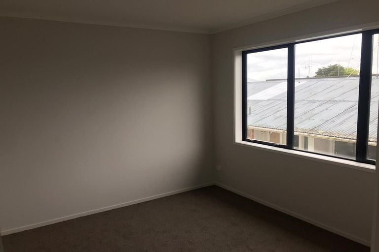 Photo of property in 1/10 Charlemont Street, Whitiora, Hamilton, 3200