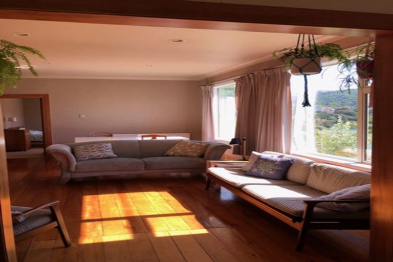 Photo of property in 2 Fernhill Terrace, Wadestown, Wellington, 6012