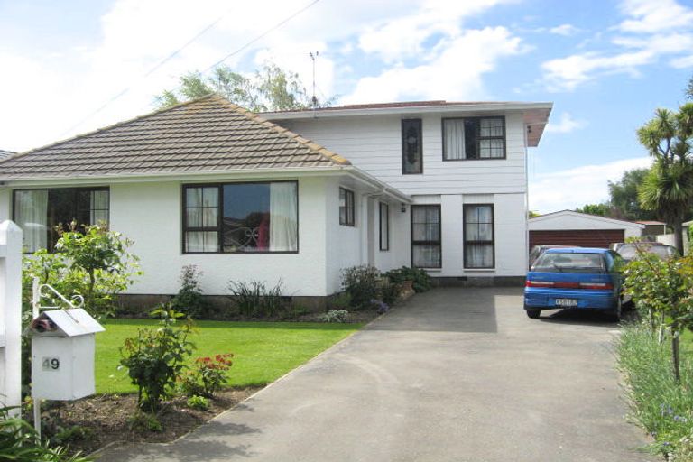 Photo of property in 49 Sturrocks Road, Redwood, Christchurch, 8051