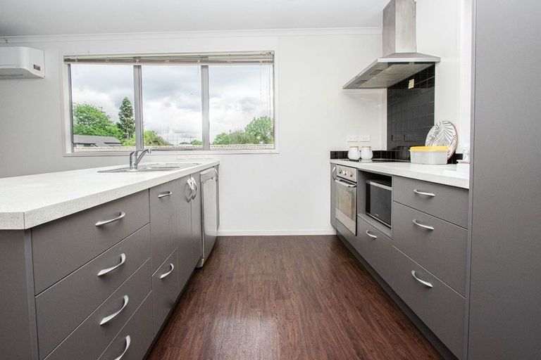 Photo of property in 1/6 Page Place, Hamilton East, Hamilton, 3216