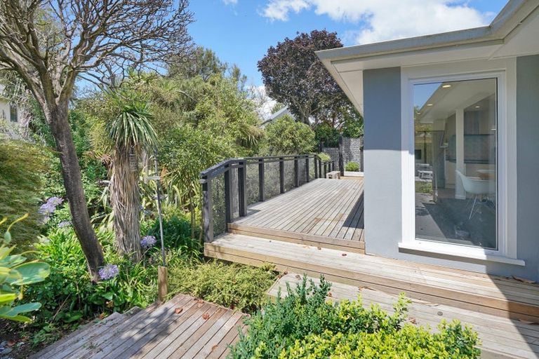 Photo of property in 17 Joyce Crescent, Ilam, Christchurch, 8041