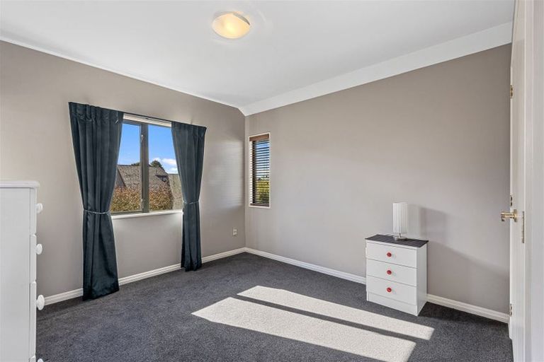 Photo of property in 39 O'connor Place, Burnside, Christchurch, 8053