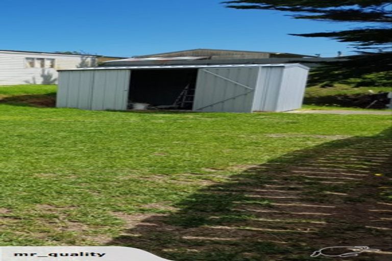 Photo of property in 22 Nelson Street, Foxton Beach, Foxton, 4815