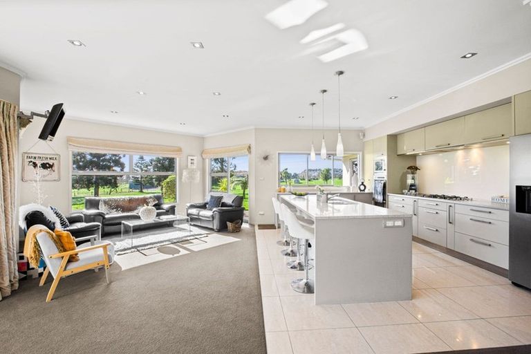 Photo of property in 177 Puniho Road, Warea, New Plymouth, 4381