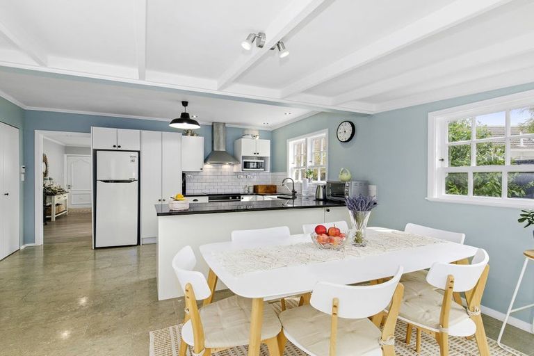 Photo of property in 9 Kukupa Grove, Heretaunga, Upper Hutt, 5018