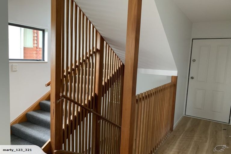 Photo of property in 52 Cunliffe Street, Churton Park, Wellington, 6037