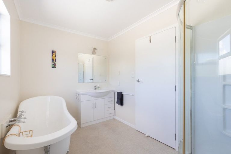 Photo of property in 127b Oruawharo Road, Topuni, Wellsford, 0975