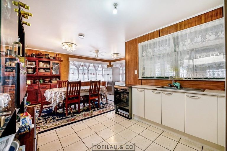 Photo of property in 92 Fisher Crescent, Otara, Auckland, 2023