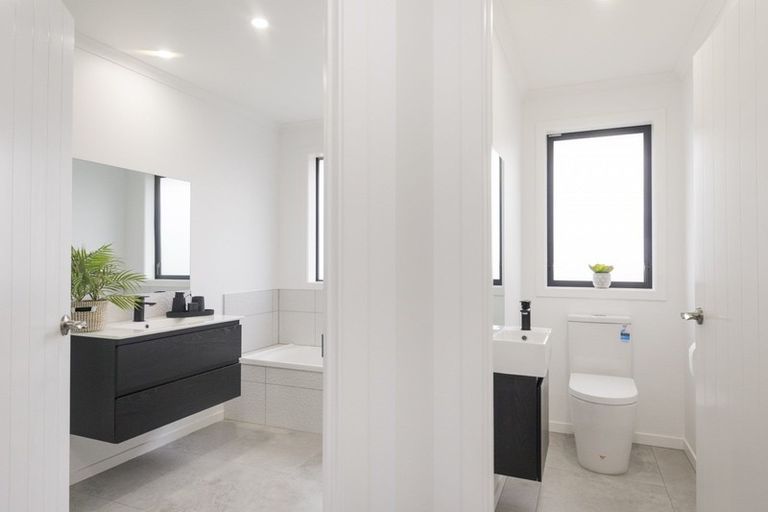 Photo of property in 27 Poplar Grove, Feilding, 4702