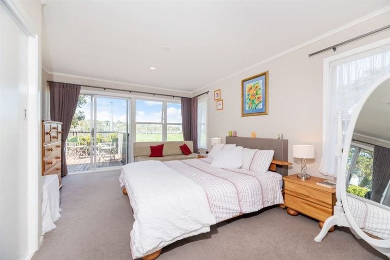Photo of property in 1/16 Lyttelton Avenue, Forrest Hill, Auckland, 0620