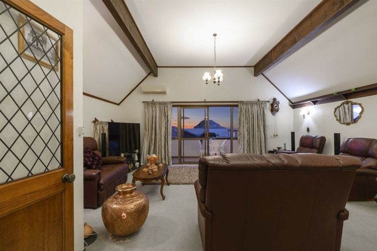 Photo of property in 165a Ngatai Road, Otumoetai, Tauranga, 3110