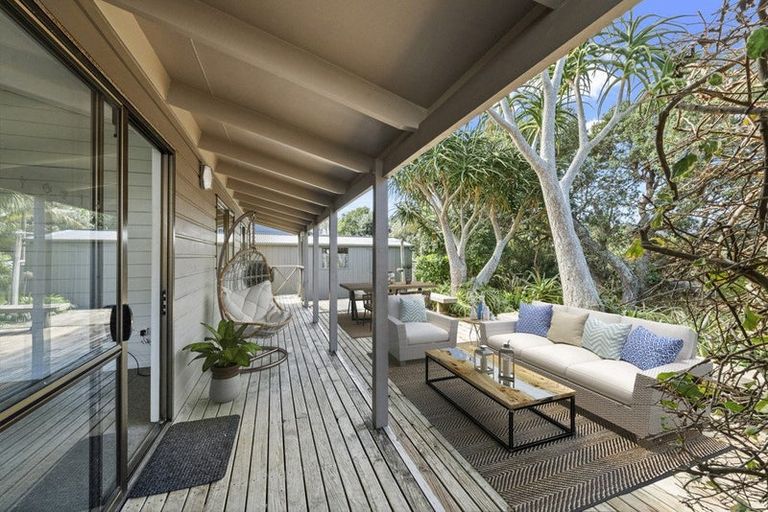 Photo of property in 6 Taranui Place, Mangawhai Heads, Mangawhai, 0505