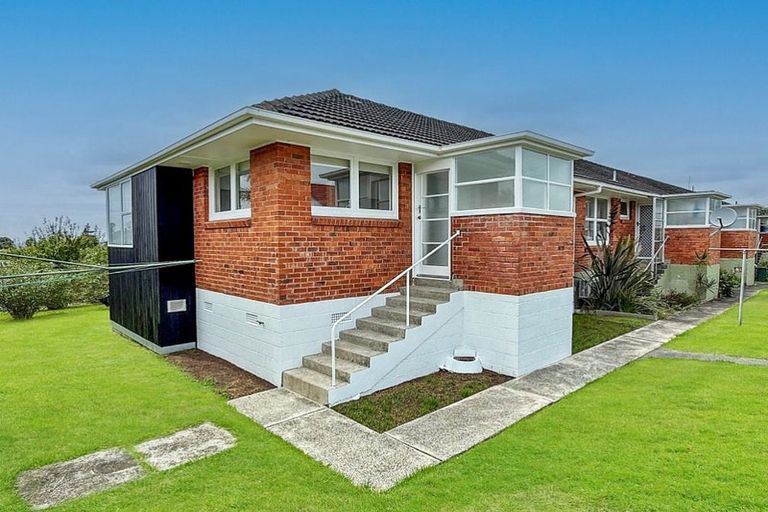Photo of property in 4/7 Hastings Road, Mairangi Bay, Auckland, 0630