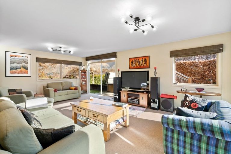 Photo of property in 51 Rata Street, Wanaka, 9305