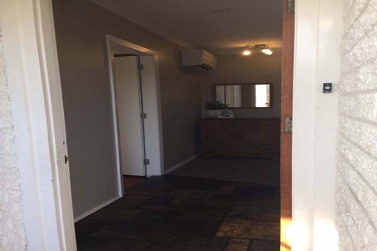 Photo of property in 230 Grimseys Road, Redwood, Christchurch, 8051