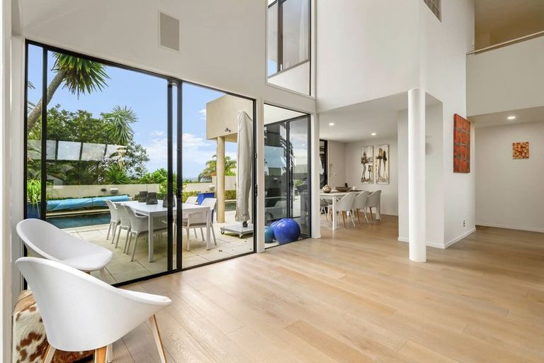 Photo of property in 17 Malloy Place, Eastern Beach, Auckland, 2012