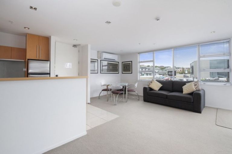 Photo of property in 12/2 Lowell Place, Waipahihi, Taupo, 3330