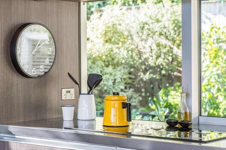 Photo of property in 74 Nimmo Avenue East, Waikanae, 5036