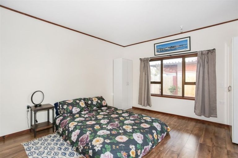 Photo of property in 49b West Street, Pukekohe, 2120