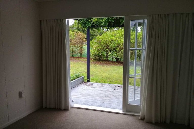 Photo of property in 312a One Tree Point Road, One Tree Point, 0118